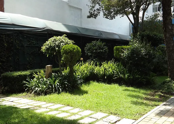Pedregal Palace